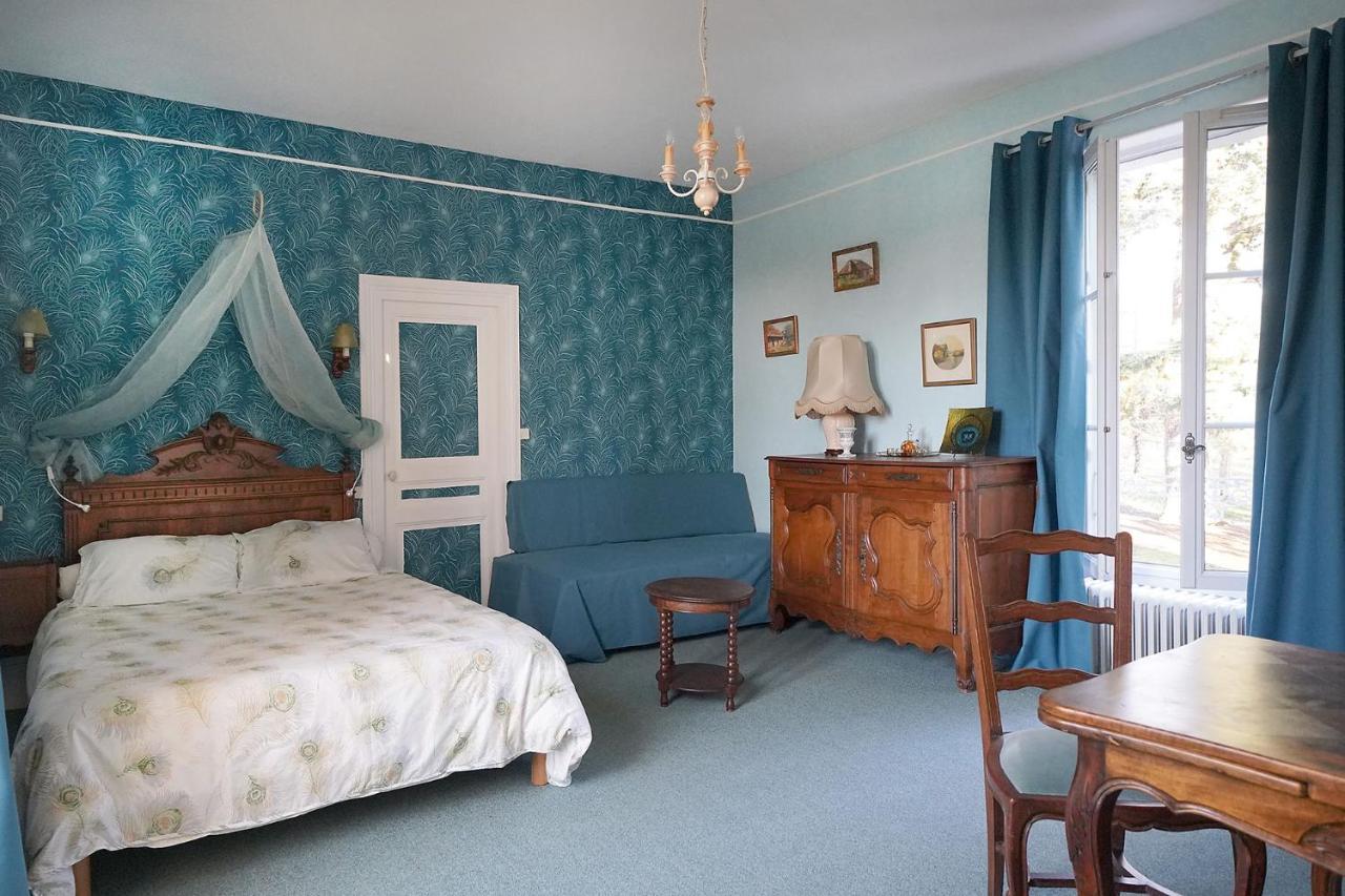 Executive Kamer met Queensize Bed en Eigen Badkamer - Uitzicht op de Stad